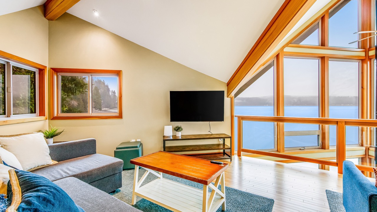 Photo of Livingroom in Matlock