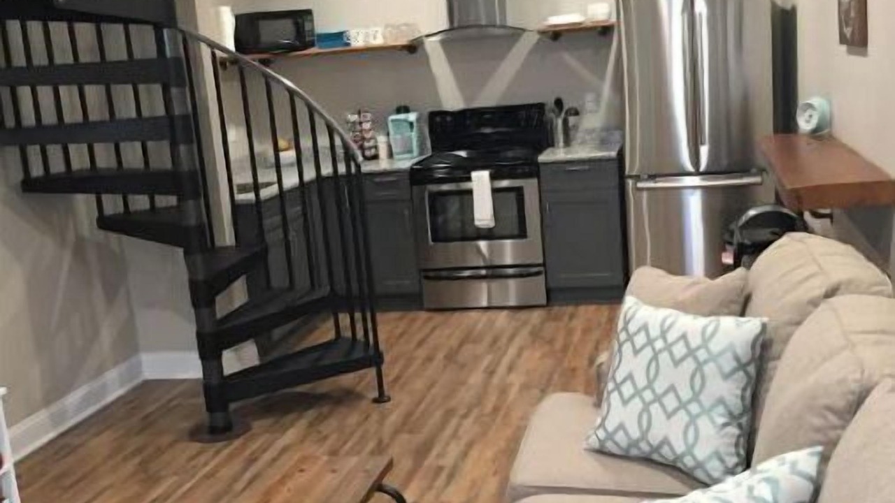 Photo of Livingroom in Lancaster