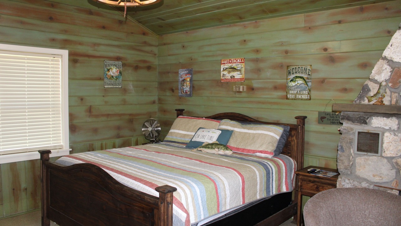Photo of Bedroom in Dennis