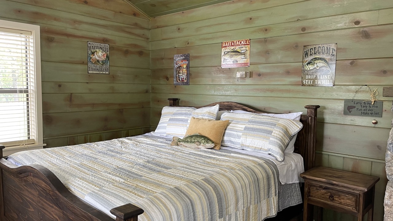 Photo of Bedroom in Dennis