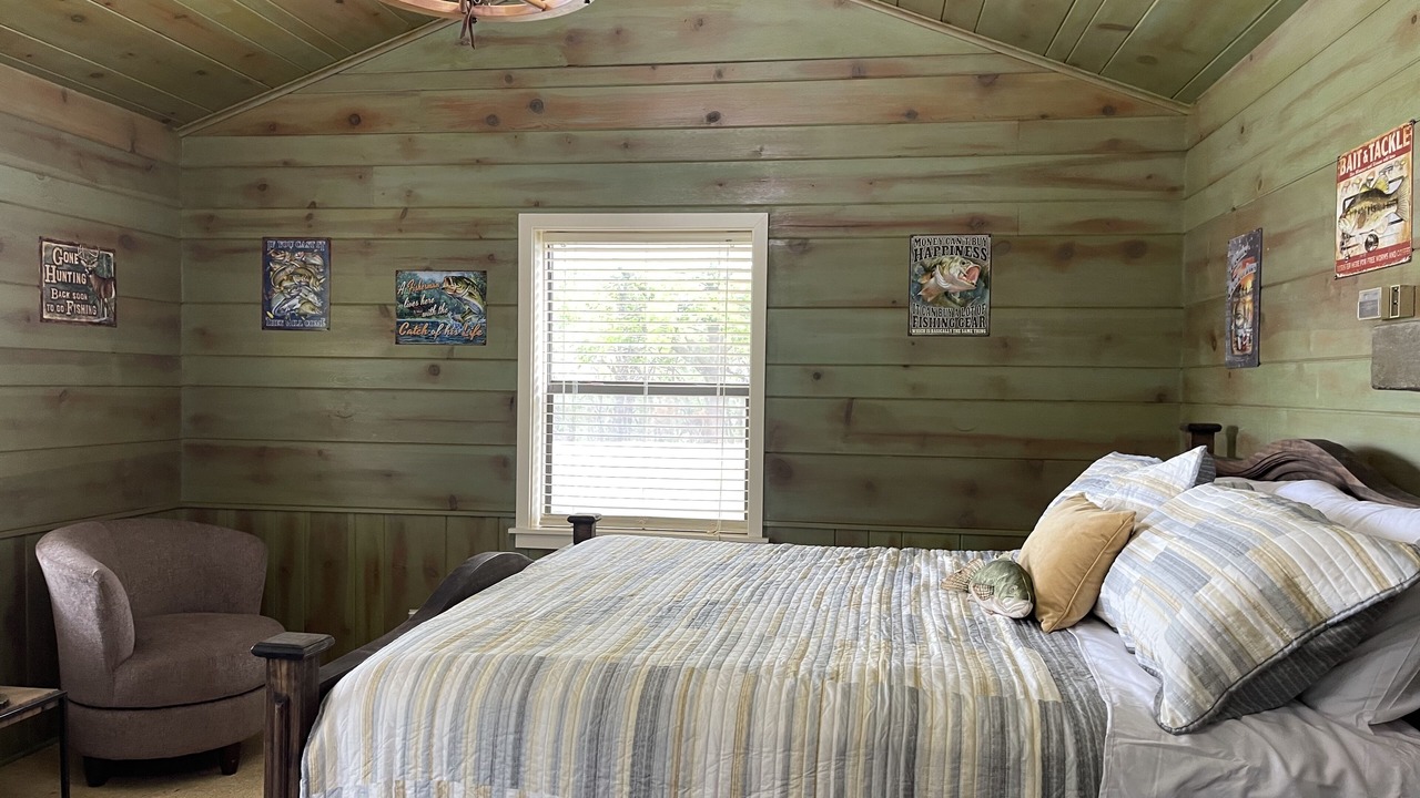 Photo of Bedroom in Dennis