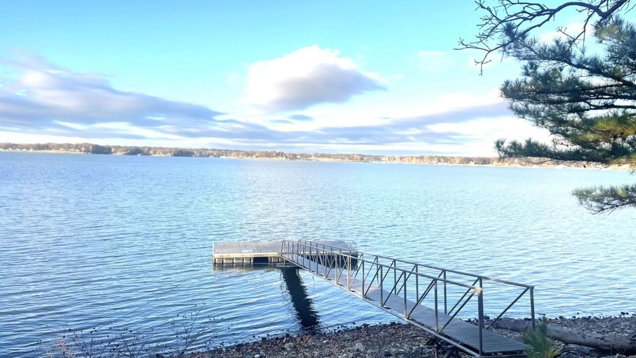 Photo of Others in Dennis