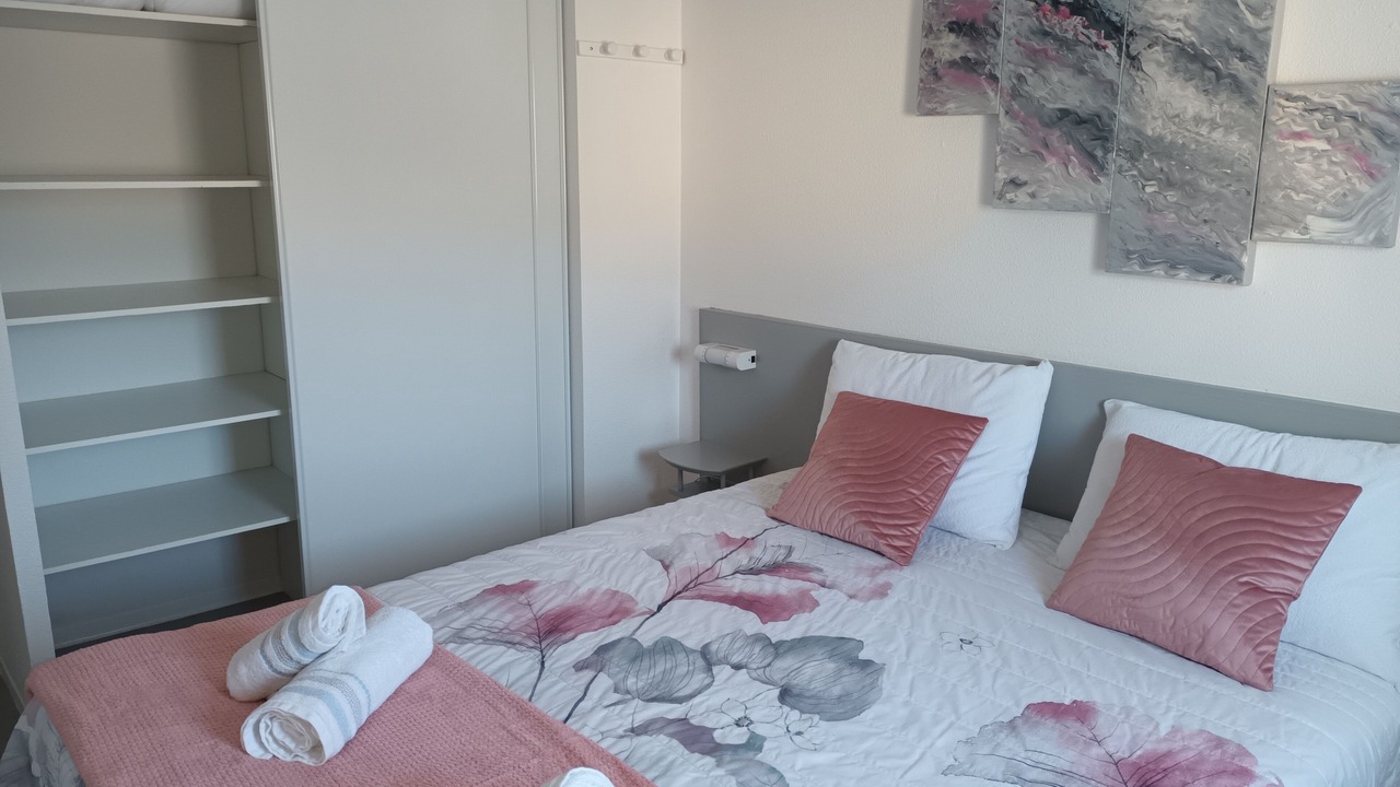 Photo of Bedroom in Narbonne-Plage