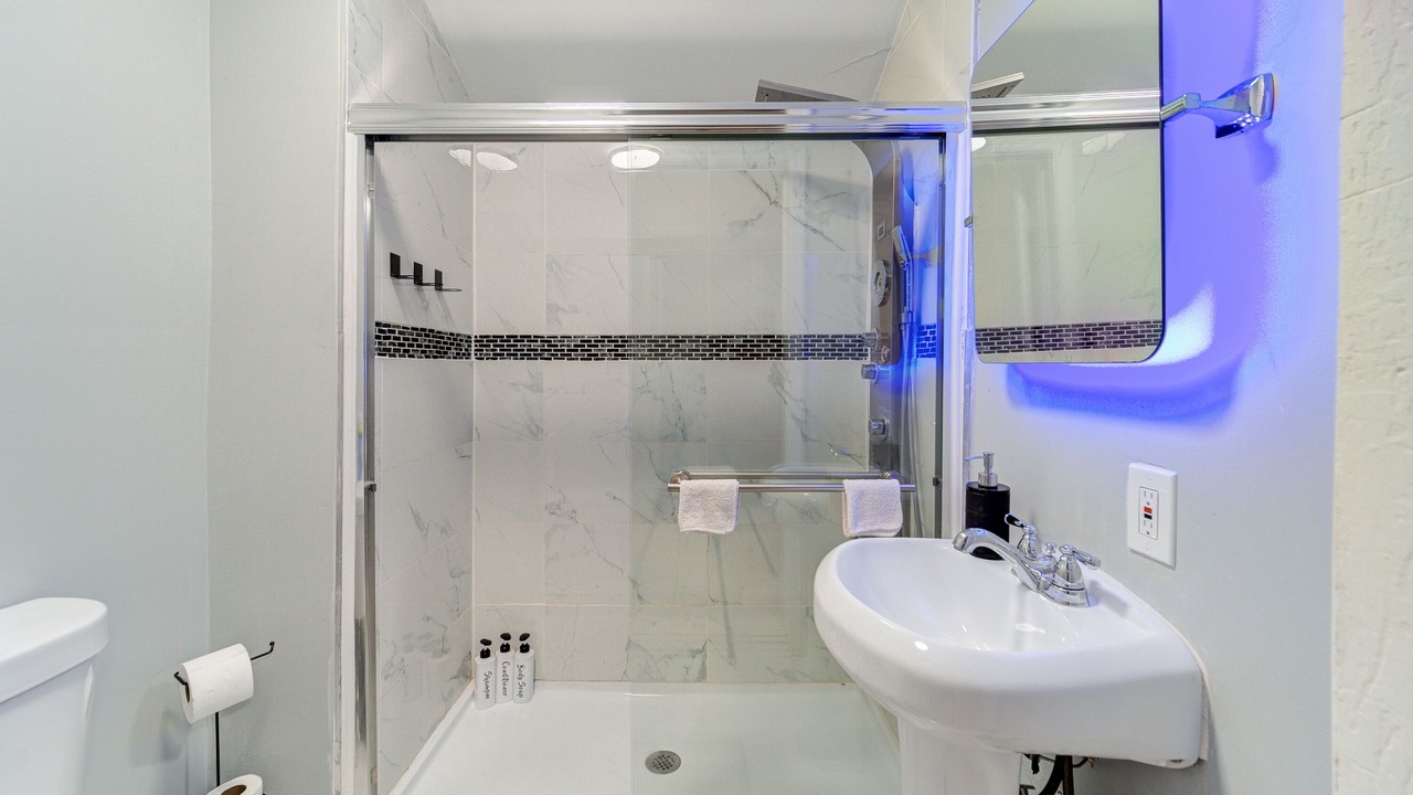 Photo of Bathroom in Gilboa