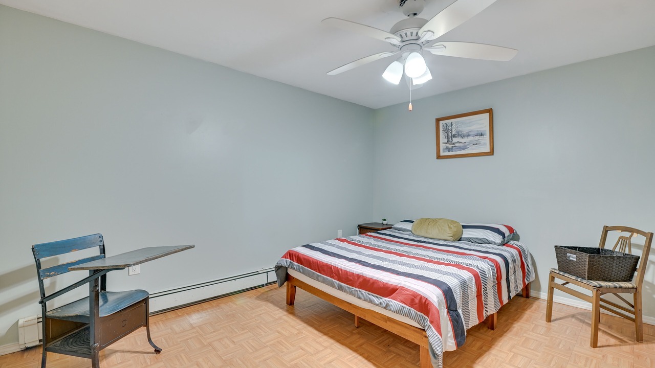 Photo of Bedroom in Oak Hill