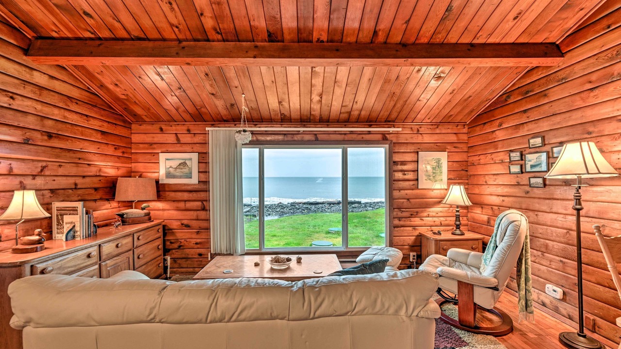 Photo of Bedroom in Sekiu