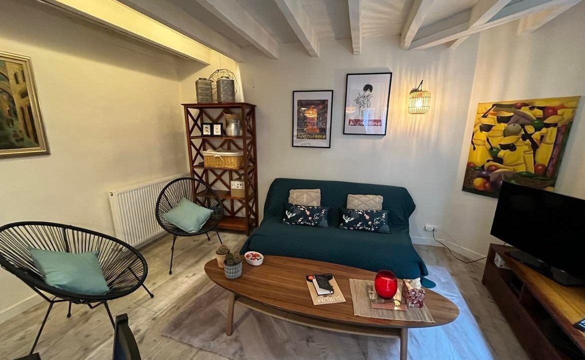 Photo of Livingroom in Angouleme