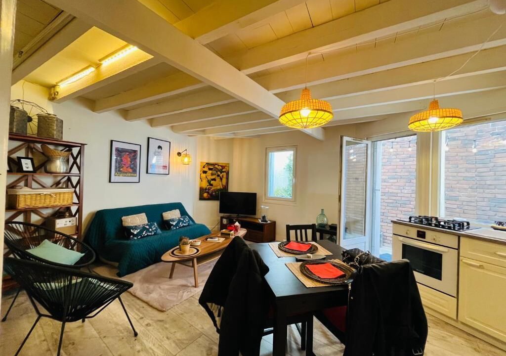 Photo of Livingroom in Angouleme