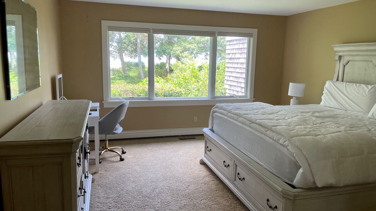 Photo of Bedroom in Brewster
