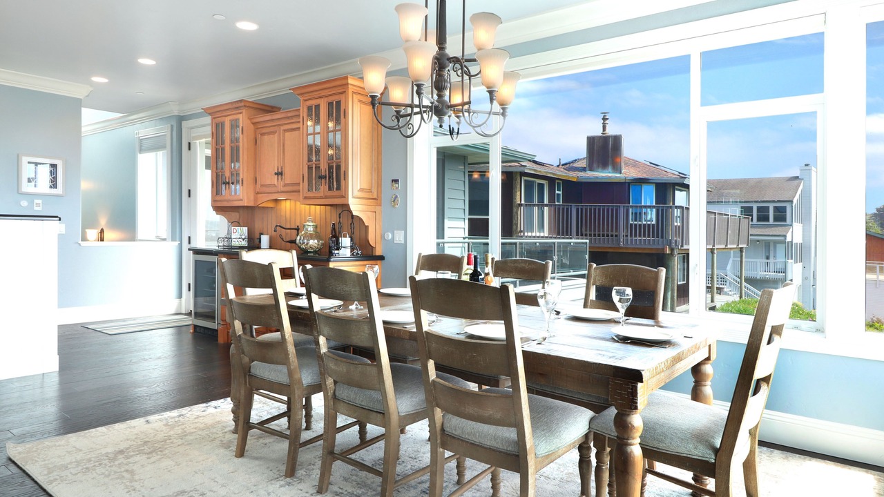 Photo of Livingroom in Dillon Beach