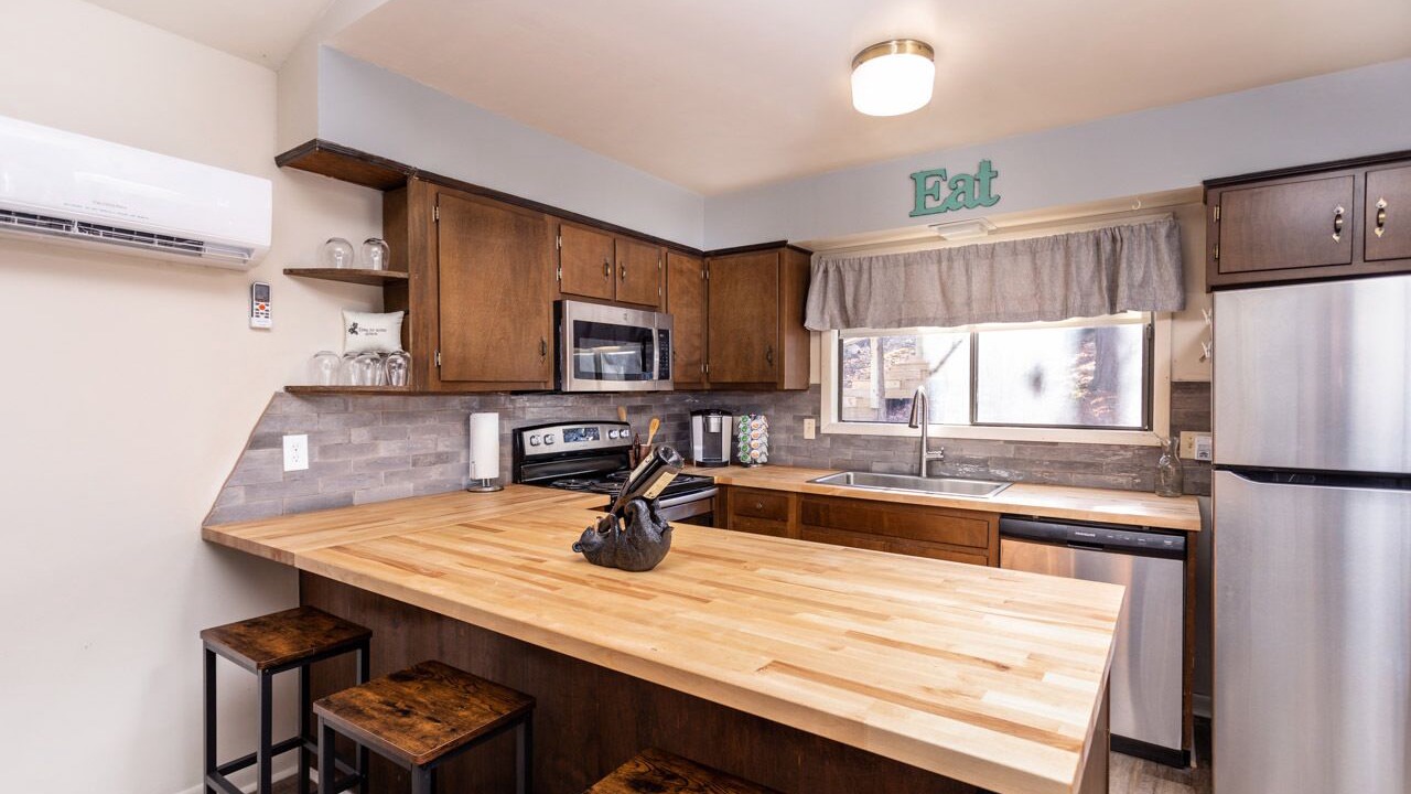Photo of Kitchen in McGaheysville