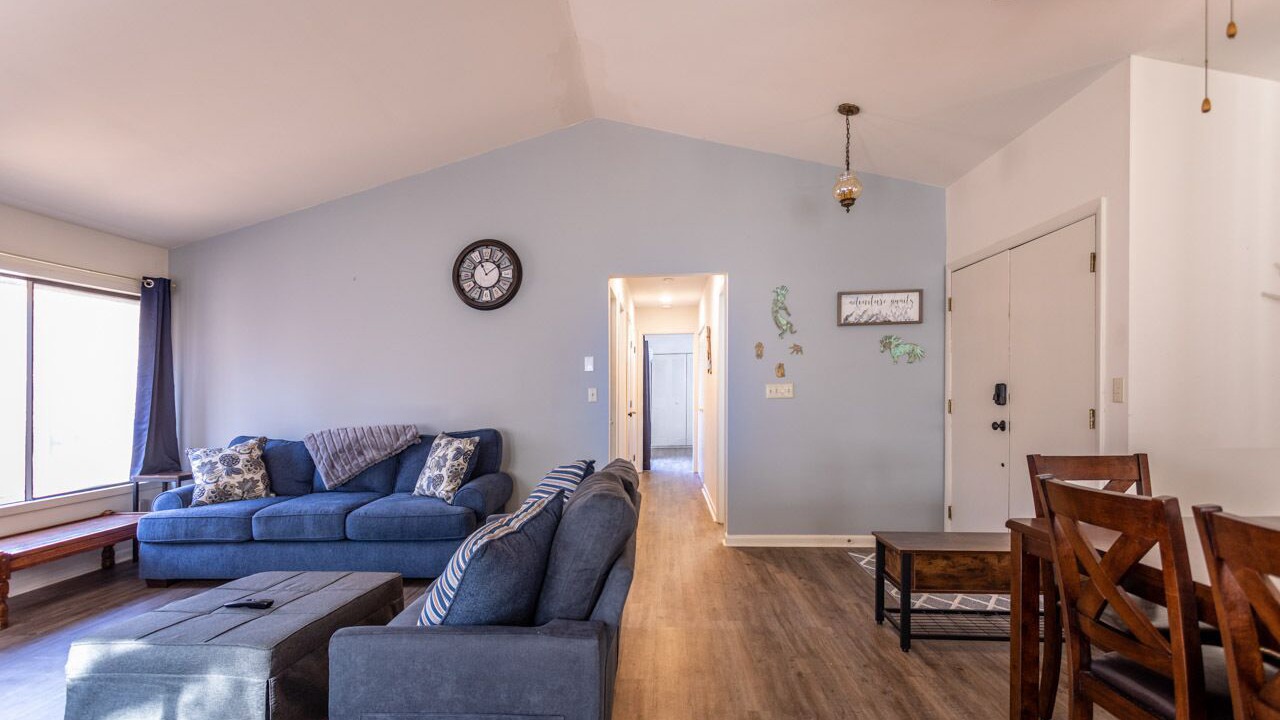 Photo of Livingroom in McGaheysville