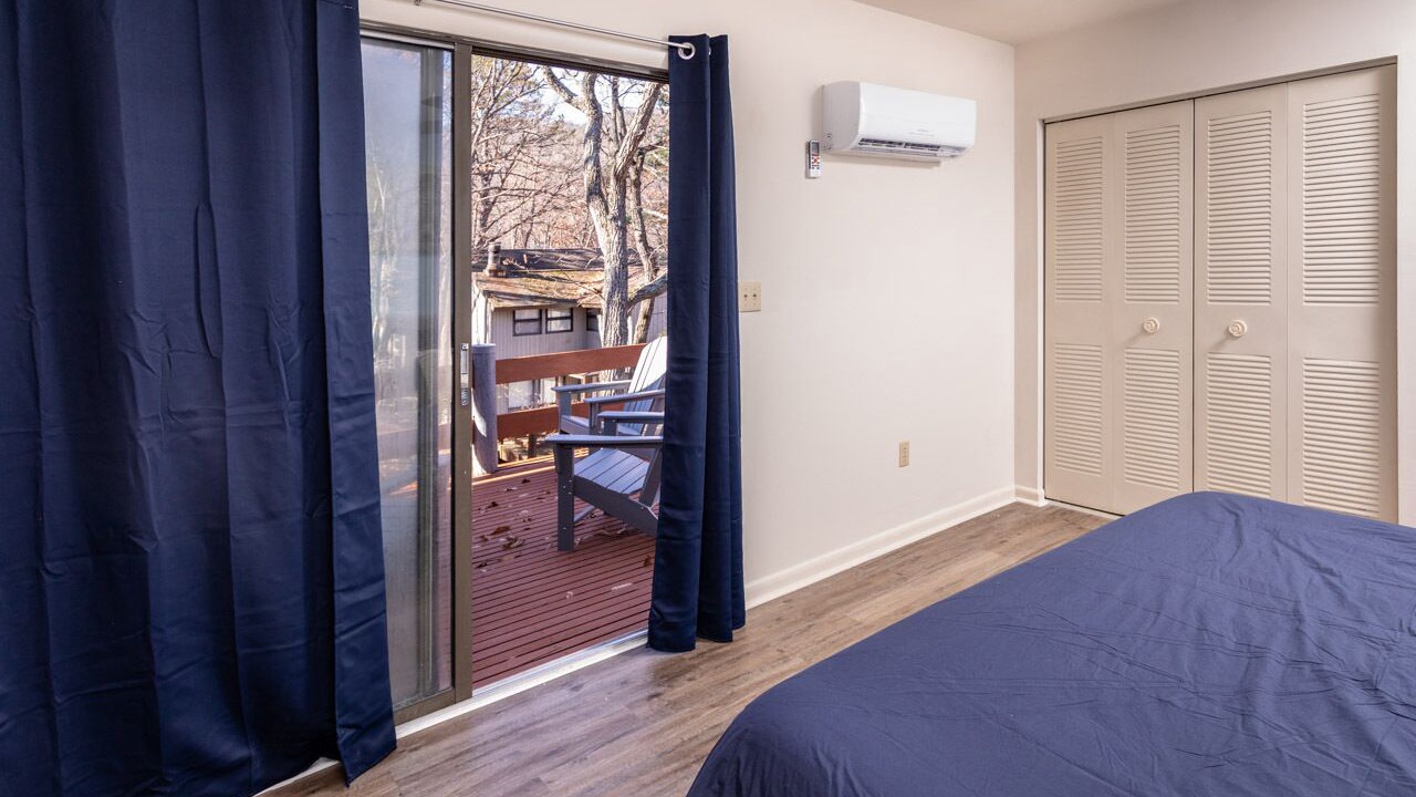 Photo of Bedroom in McGaheysville