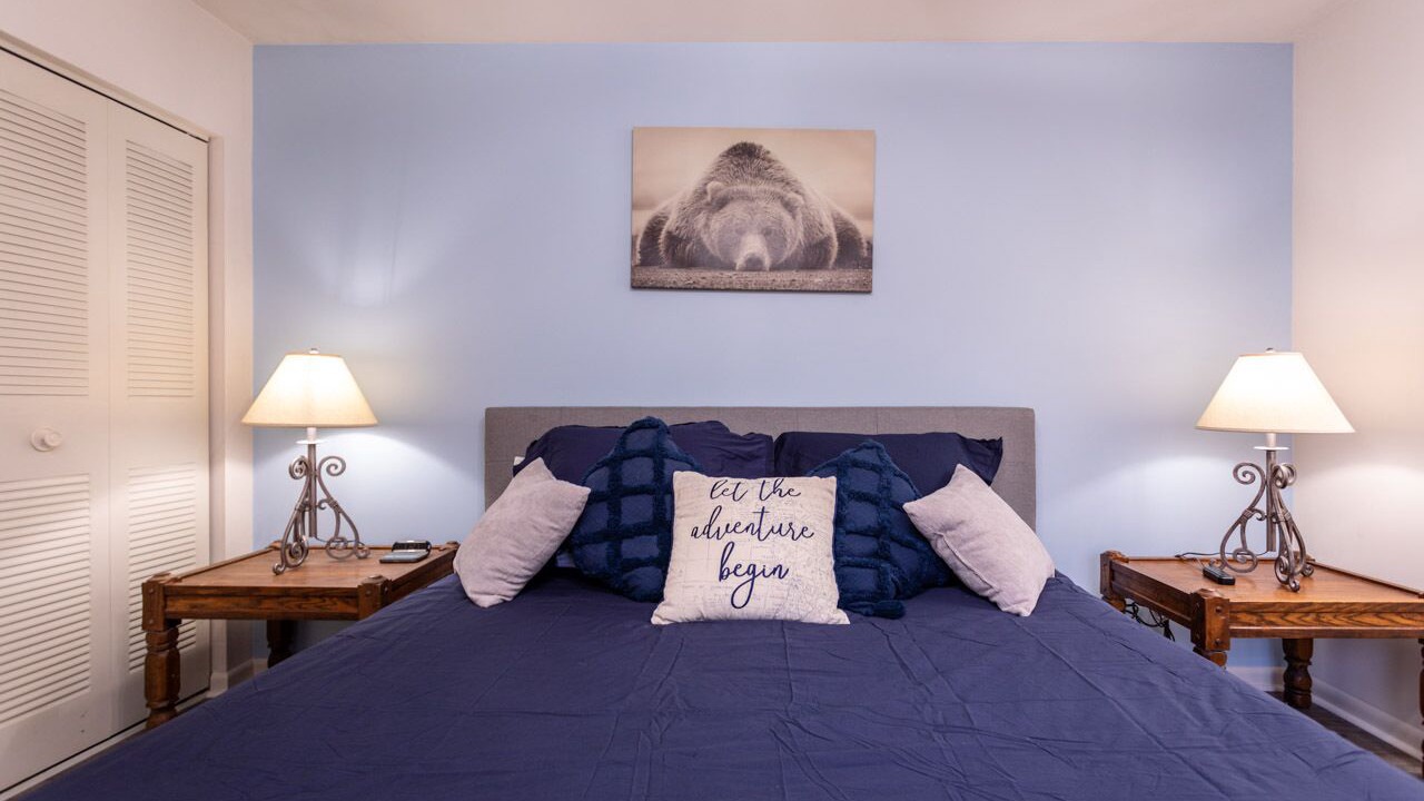 Photo of Bedroom in McGaheysville