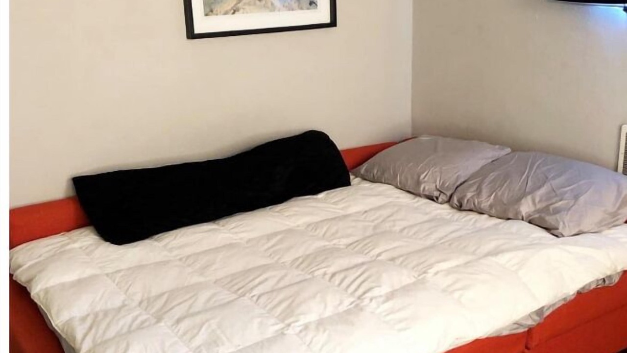 Photo of Bedroom in Hollywood