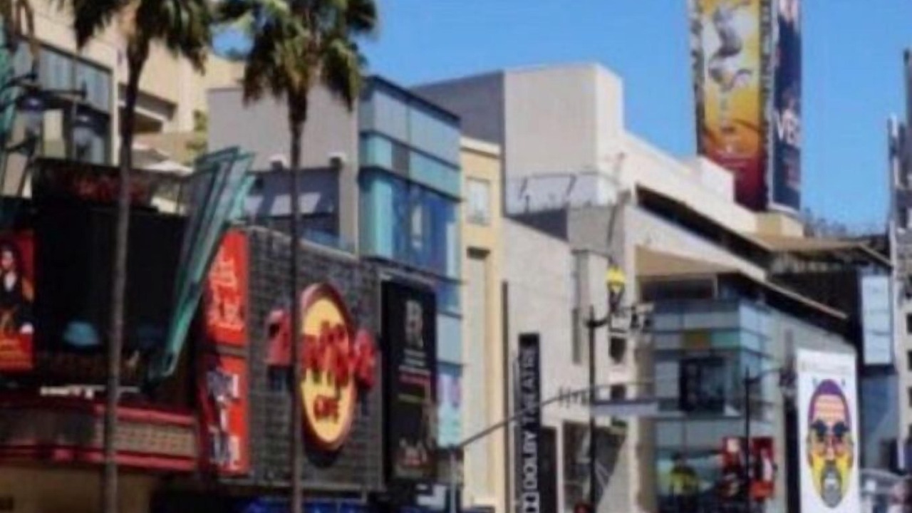 Photo of Others in Hollywood