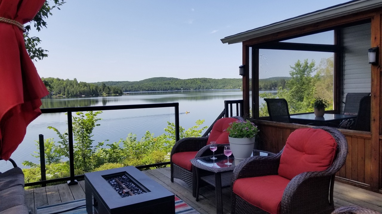 Photo of Patio Balcony in La Peche