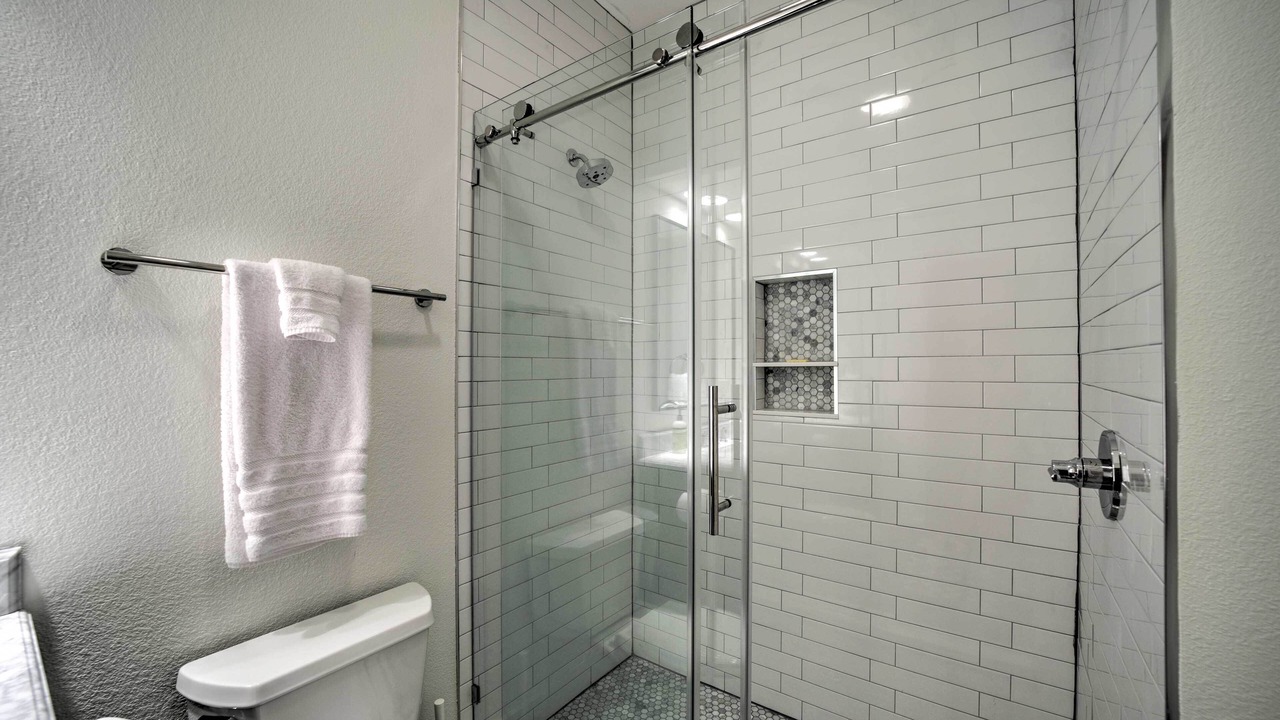 Photo of Bathroom in Sapphire