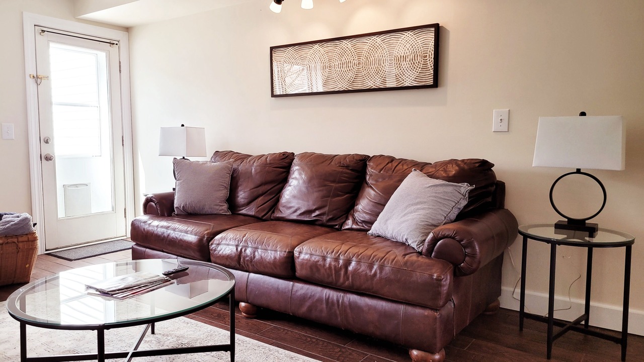 Photo of Livingroom in Saratoga Springs