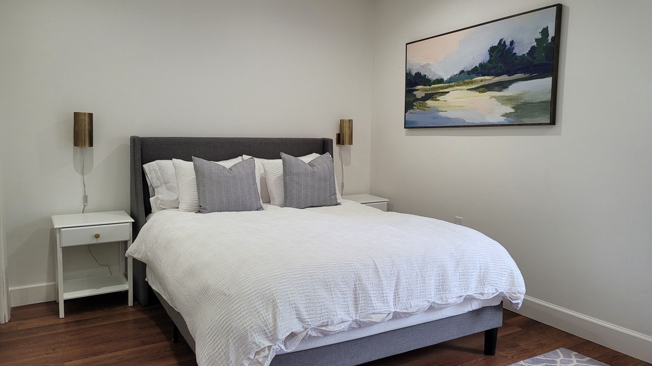 Photo of Bedroom in Saratoga Springs