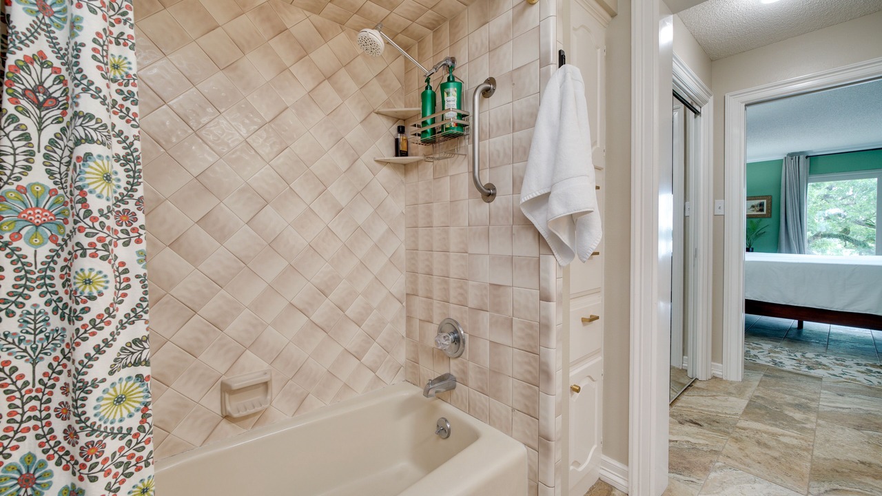 Photo of Bathroom in Dogwood