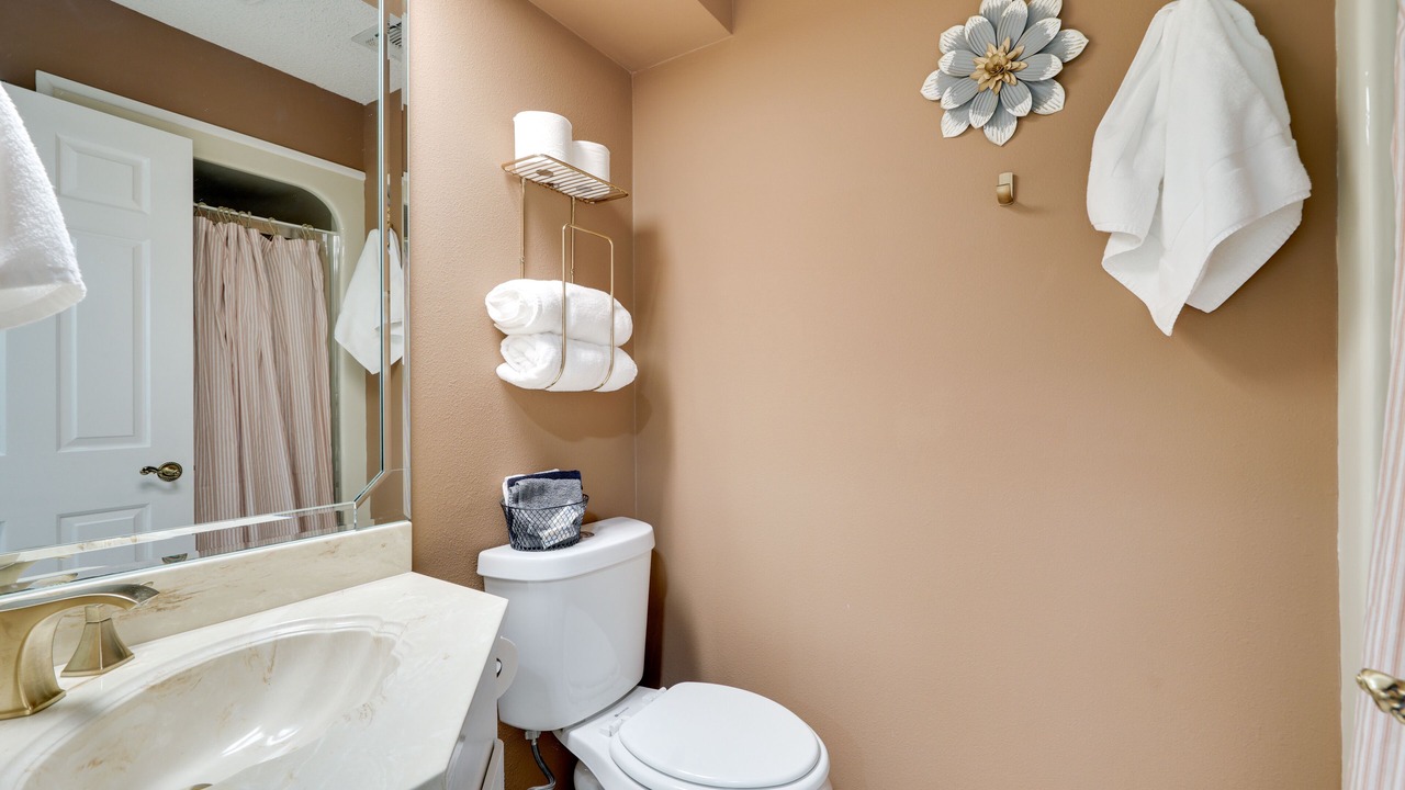 Photo of Bathroom in Dogwood