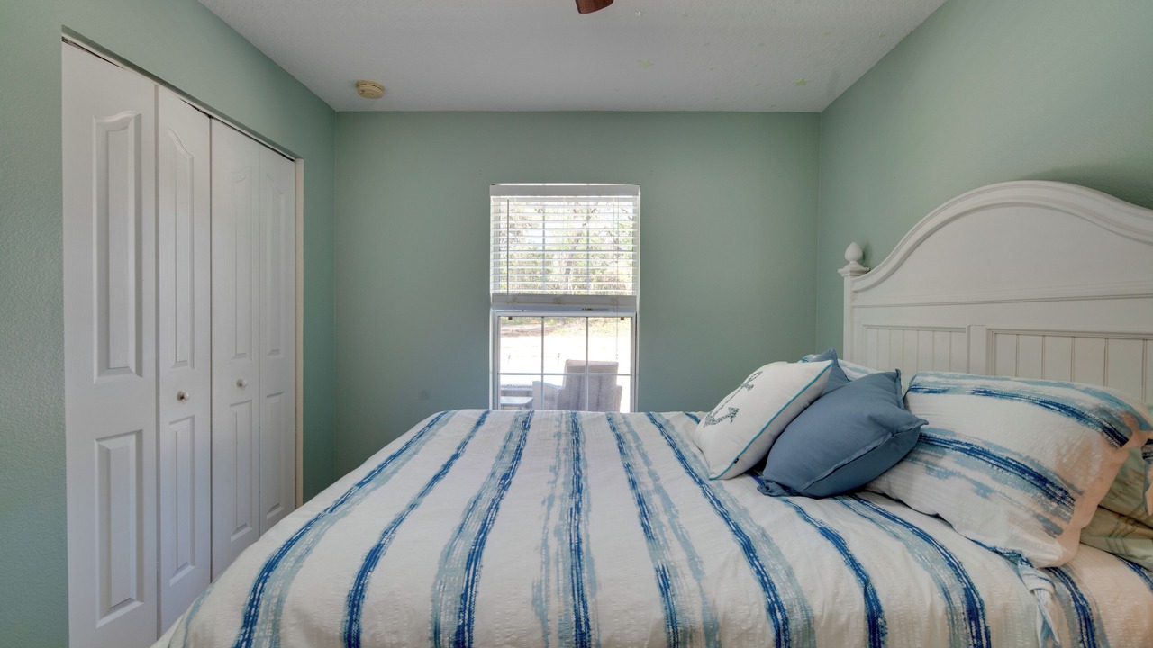 Photo of Bedroom in Homosassa