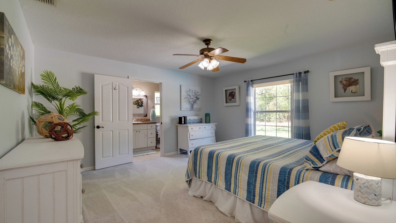 Photo of Bedroom in Homosassa
