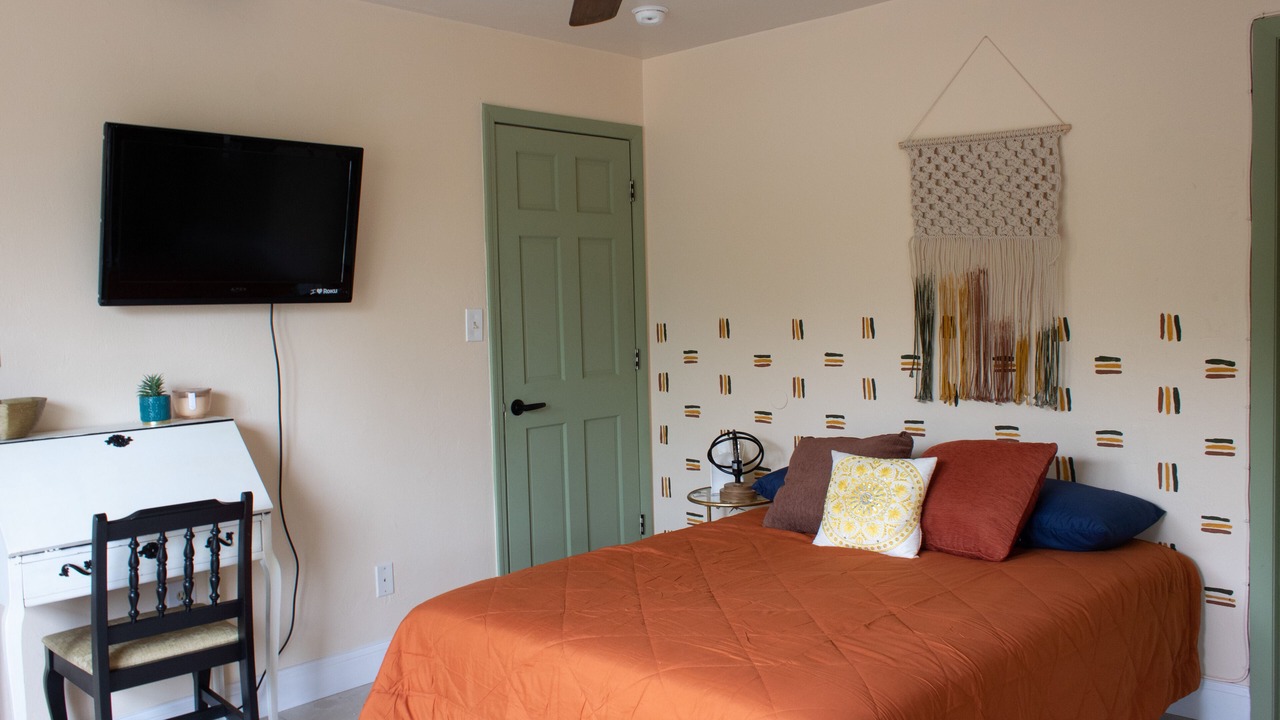 Photo of Bedroom in Golden Gate