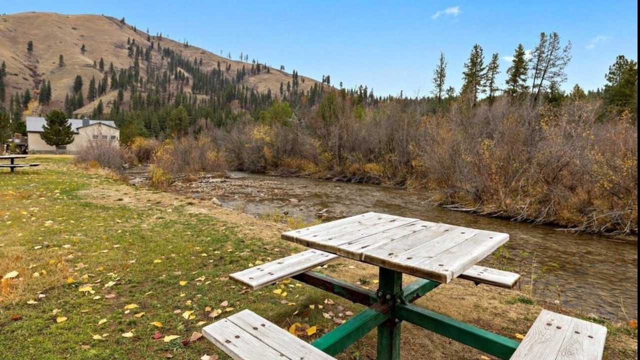 Photo of Outdoor in Lowman