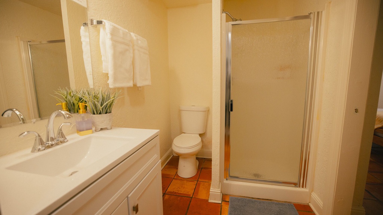Photo of Bathroom in Hillsboro Village