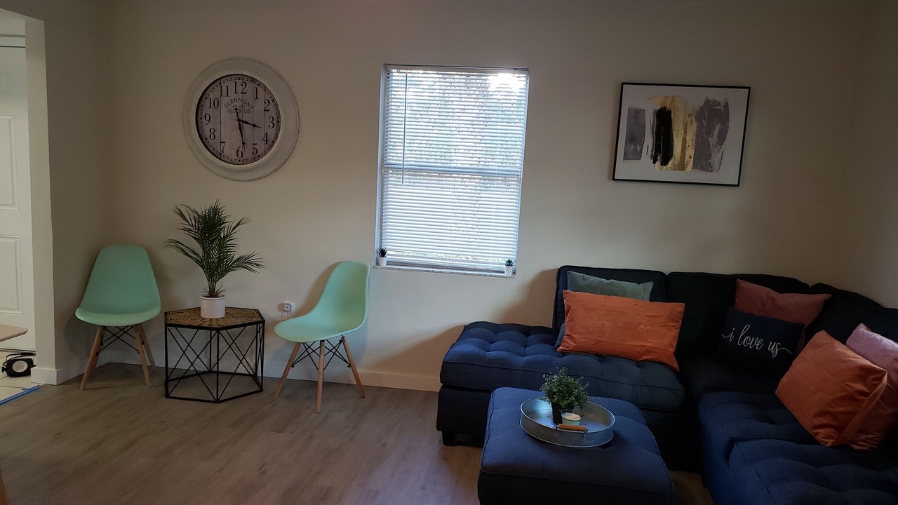 Photo of Livingroom in Warm Mineral Springs