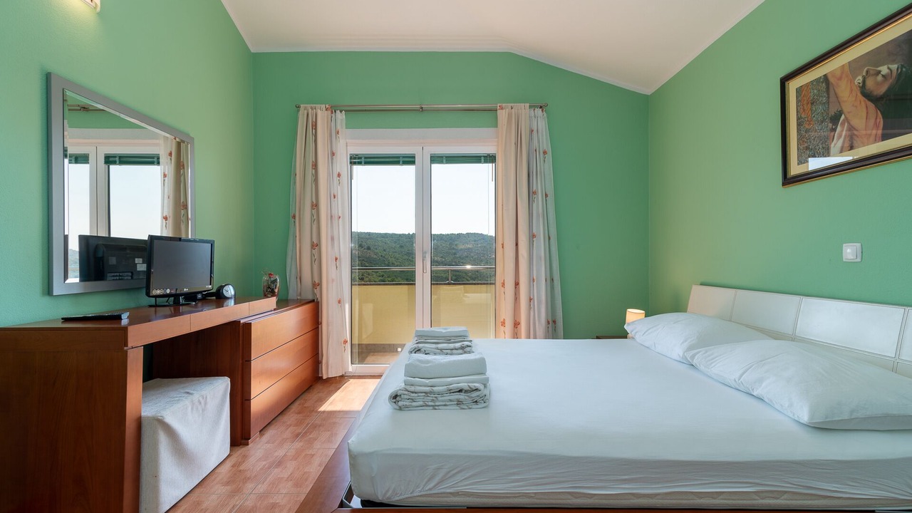 Photo of Bedroom in Marina