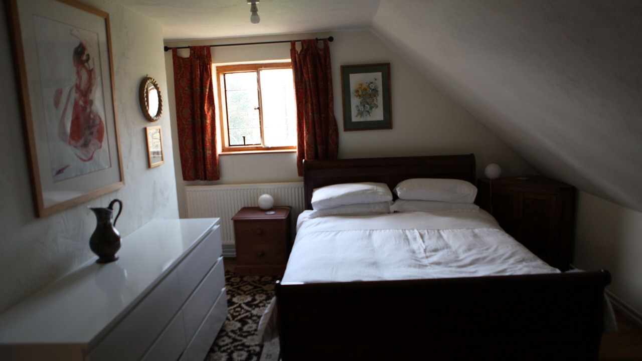 Photo of Bedroom in Llanvair Kilgeddin