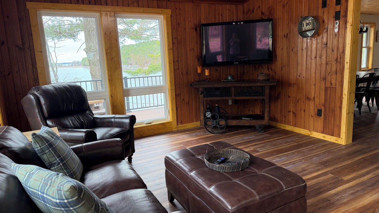 Photo of Livingroom in Crosslake