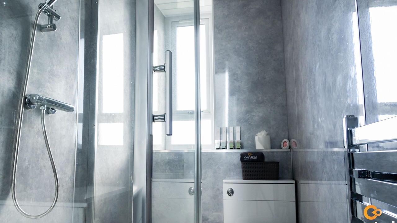 Photo of Bathroom in Murthill