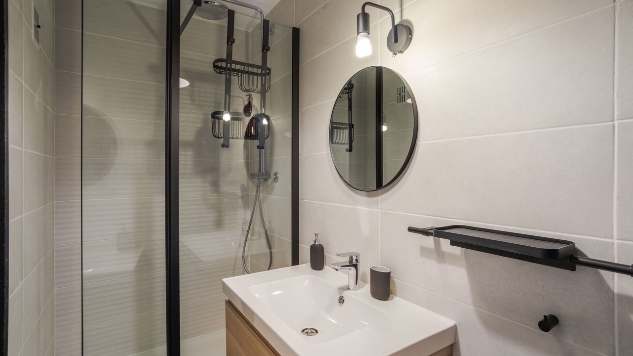 Photo of Bathroom in Thabor - Saint-Helier