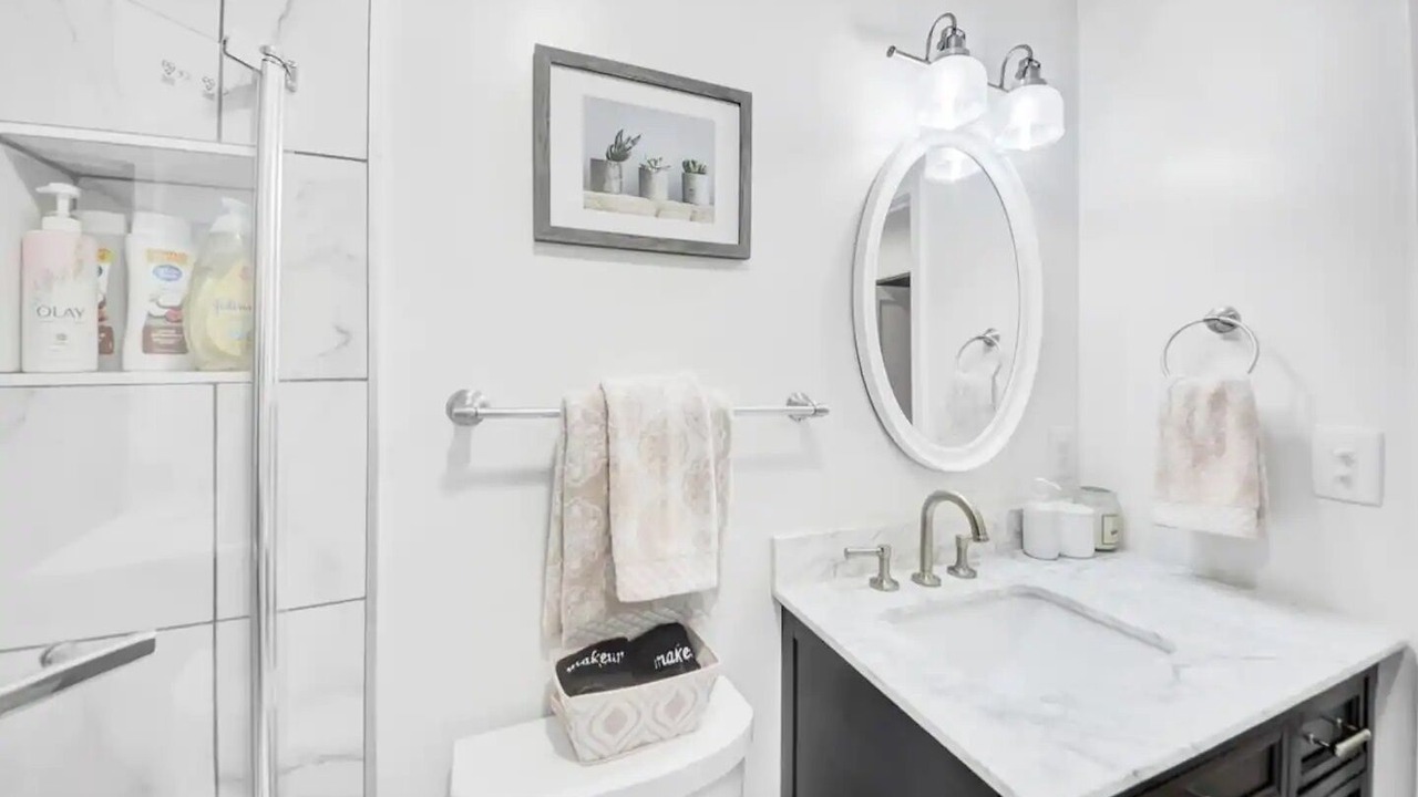 Photo of Bathroom in Pine Bluff