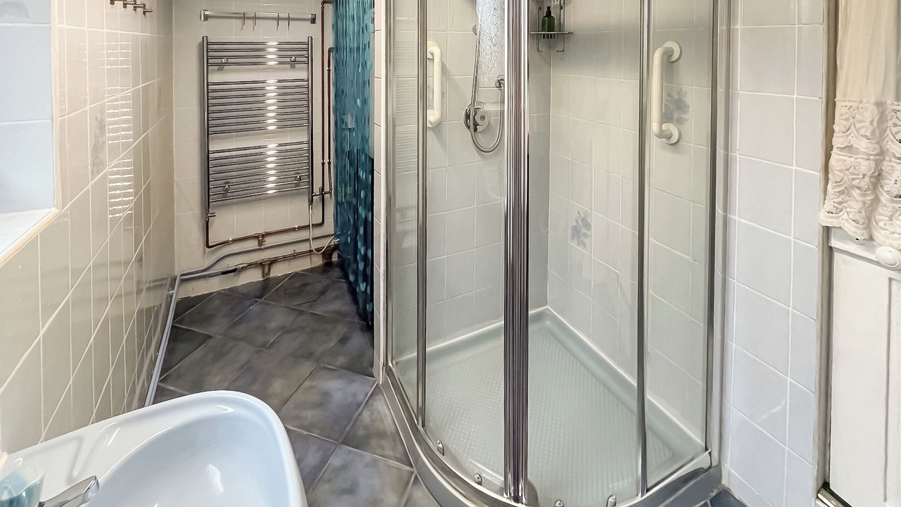 Photo of Bathroom in Worsthorne