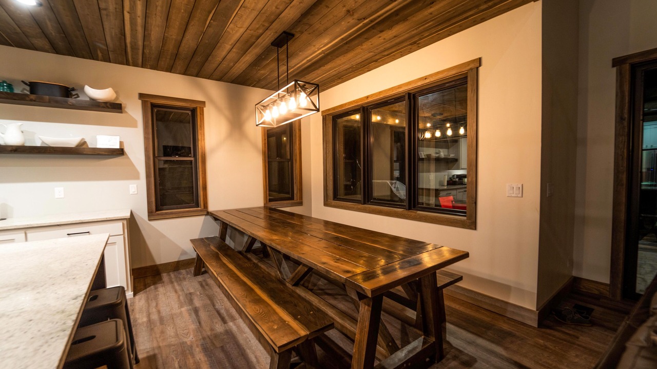 Photo of Others in Ashton