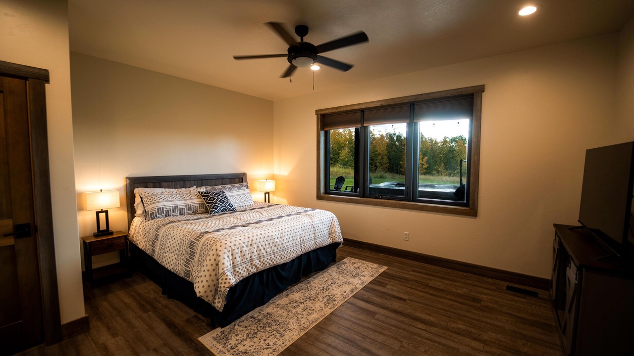 Photo of Others in Ashton