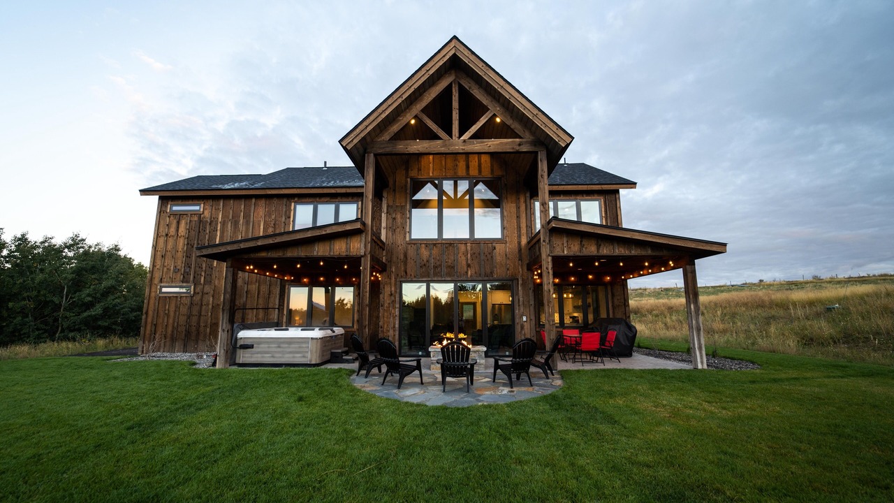 Photo of Outdoor in Ashton