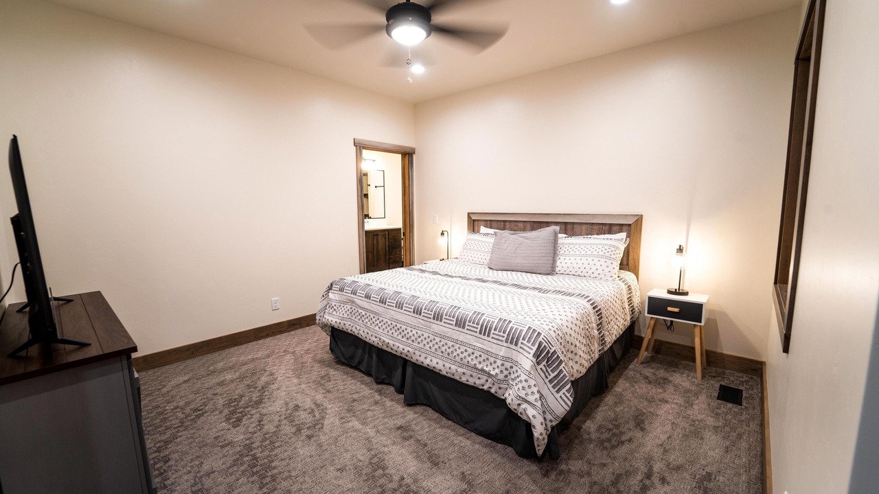 Photo of Others in Ashton