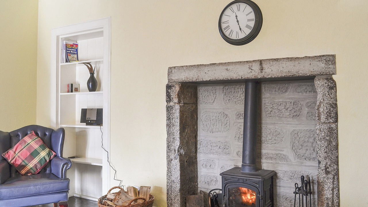 Photo of Others in Newtonmore