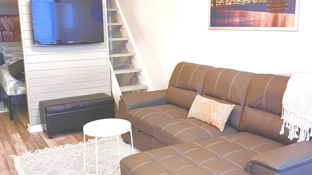 Photo of Livingroom in Innisfil