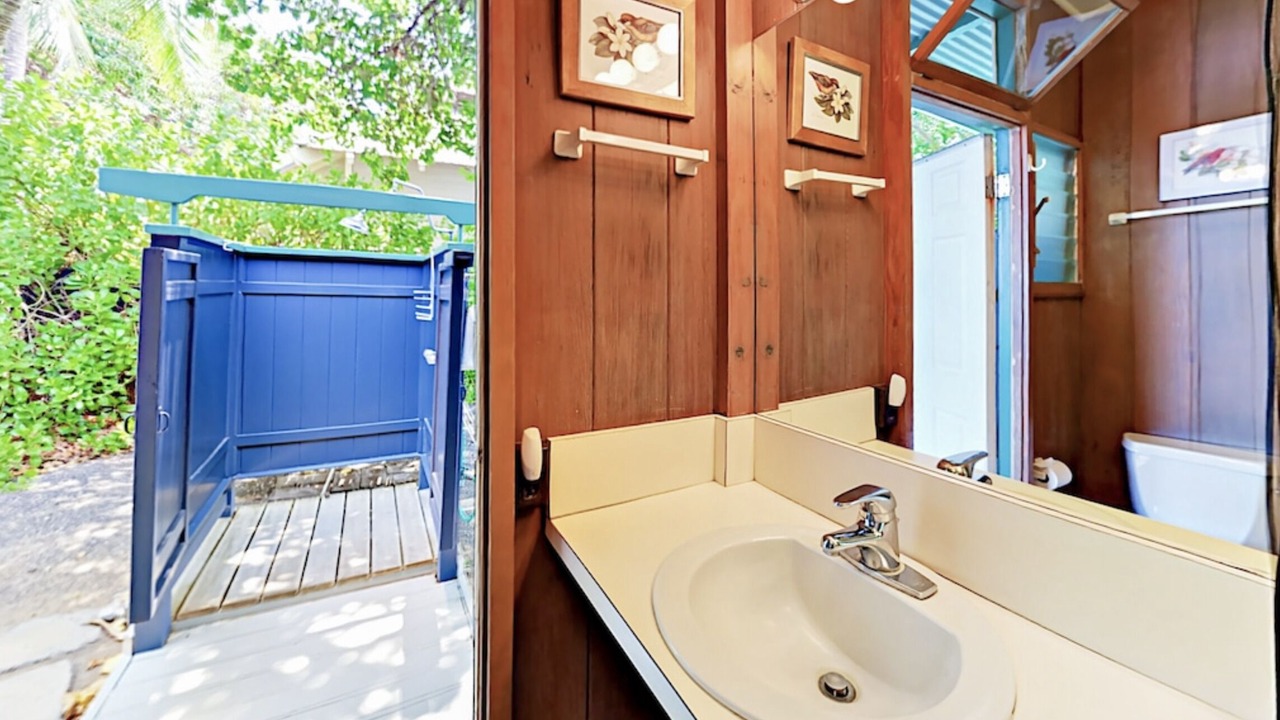 Photo of Bathroom in Puako