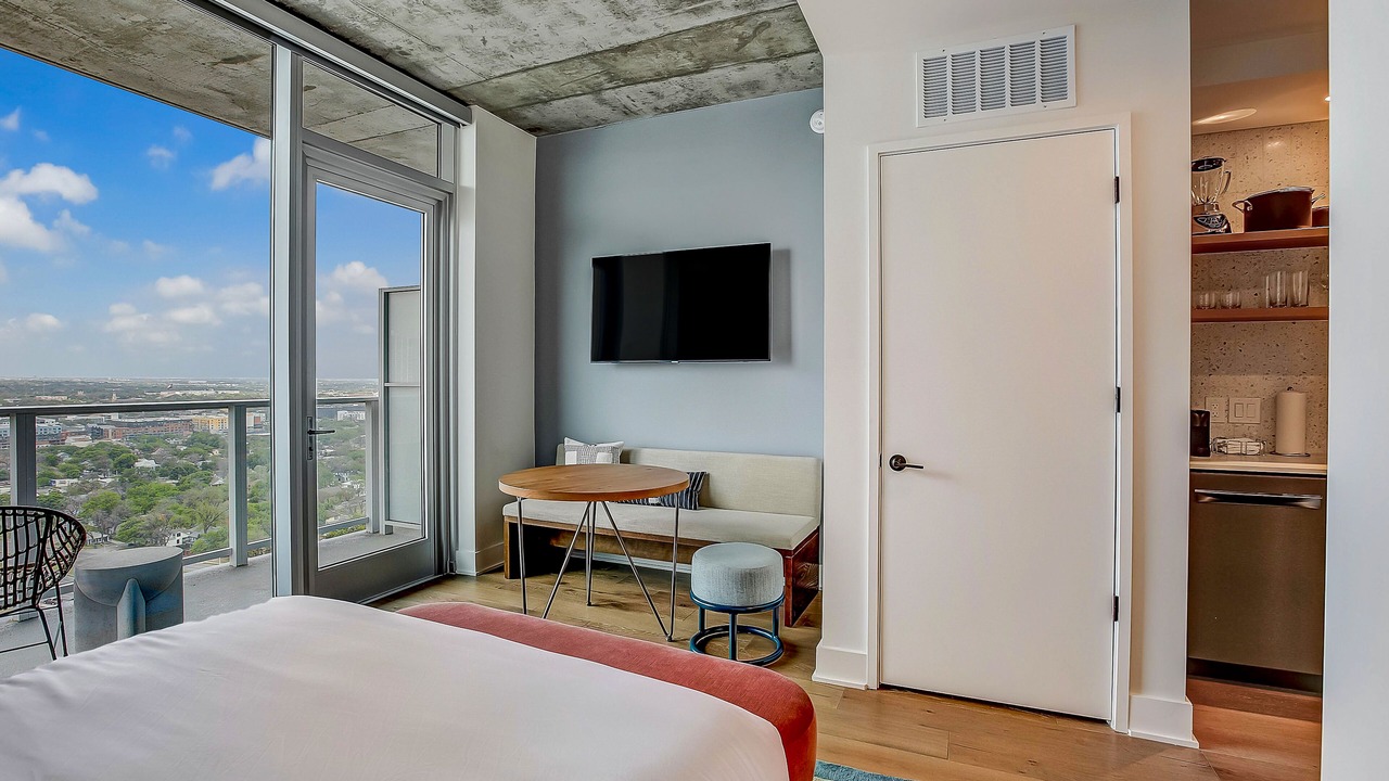 Photo of Bedroom in Rainey Street Historic District