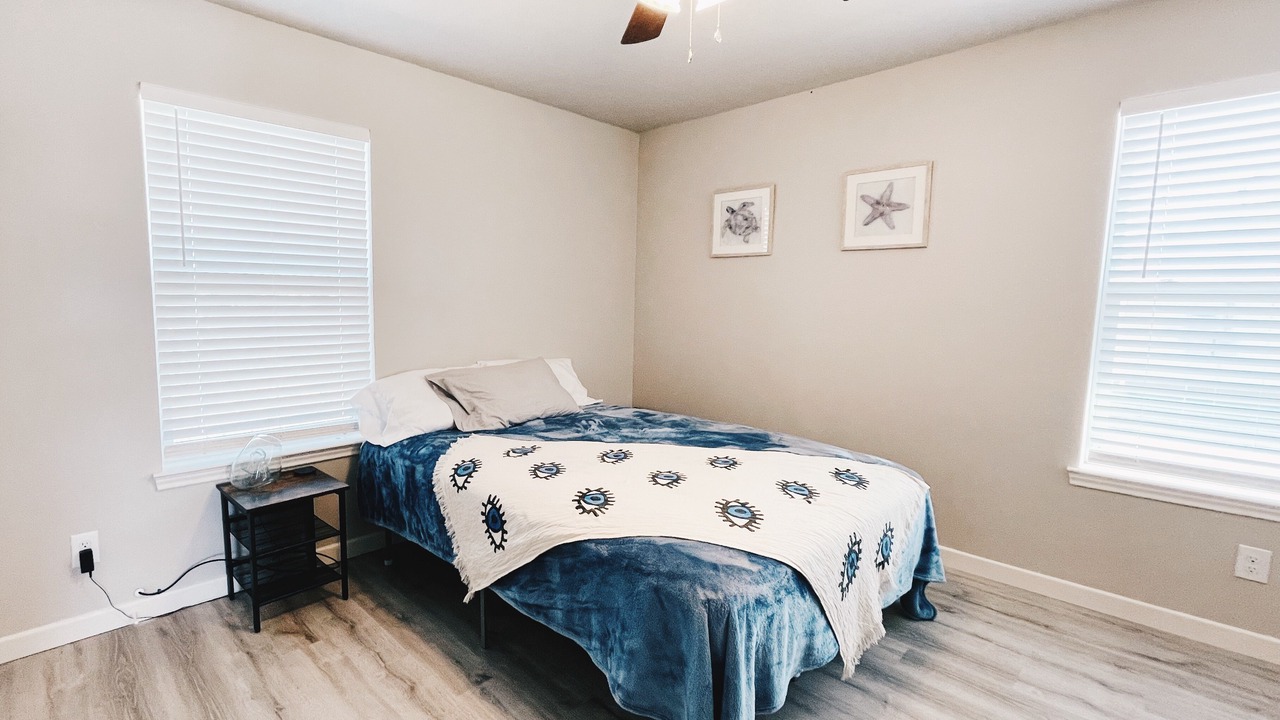 Photo of Bedroom in Rockport