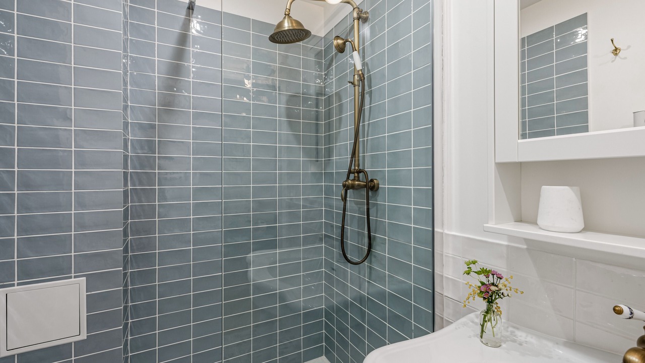 Photo of Bathroom in Val-de-Grace