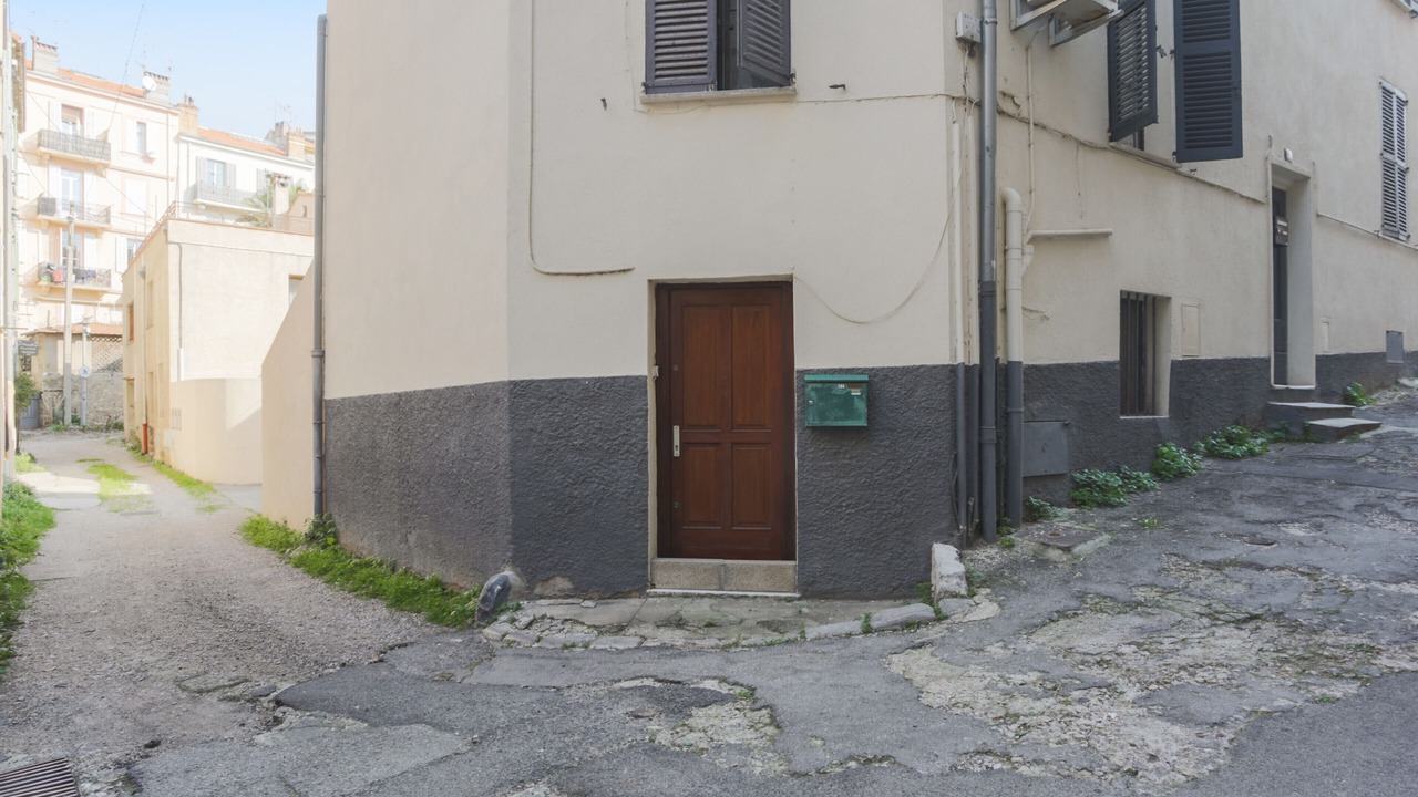 Photo of Outdoor in Carnot